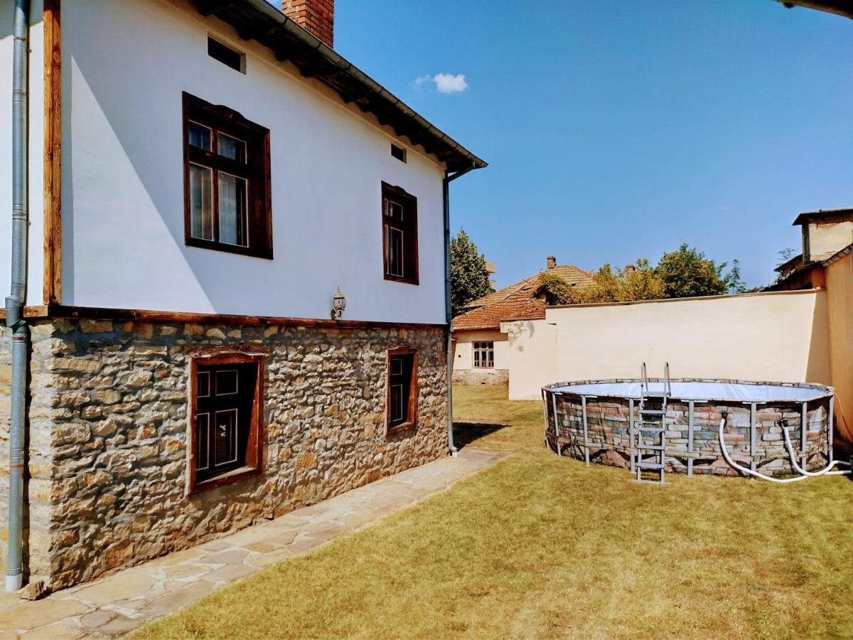 Private 4Br-2Ba Guest House Dryanovo With Pool And Free Parking Exteriör bild