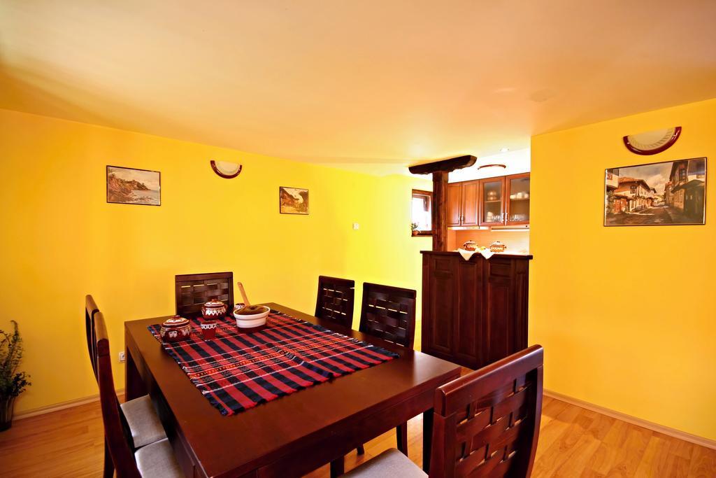 Private 4Br-2Ba Guest House Dryanovo With Pool And Free Parking Exteriör bild